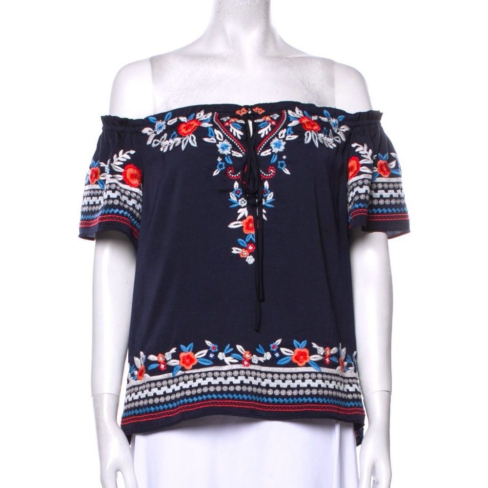 Parker Ariel Embroidered Off-The-Shoulder Casual Top - Picture 3 of 5